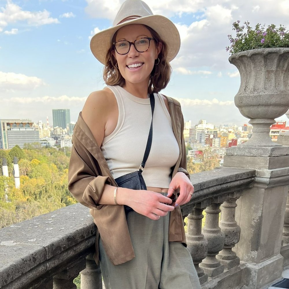 Meet your Posher, Hannah